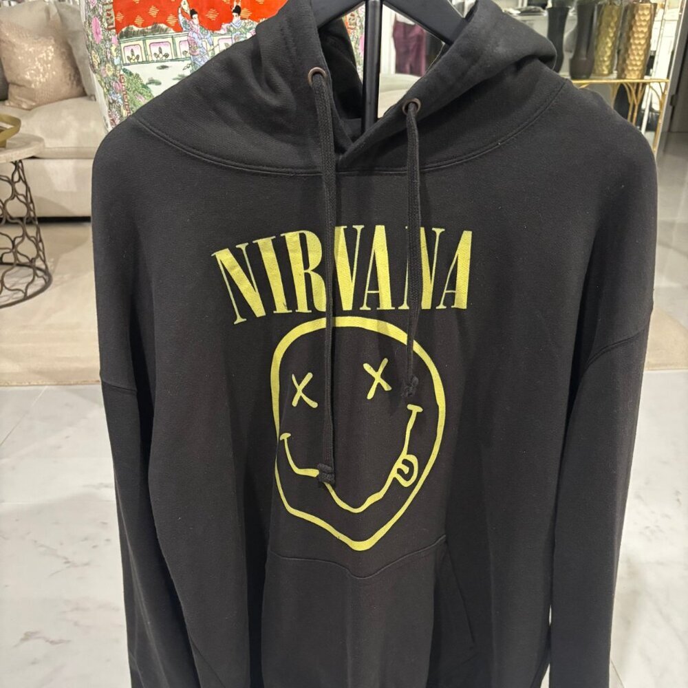 Nirvana Smiley Face Black Hoodie Grunge Rock Band Pullover